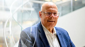 Usama Fayyad, Executive Director for the Institute of Experiential Artificial Intelligence, poses for a portrait. Photo by Matthew Modoono/Northeastern University